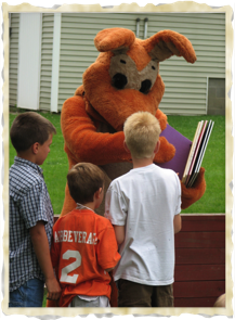 Krazy showing the wordless book