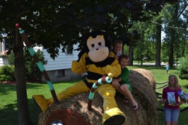 Big Bee posing and having fun